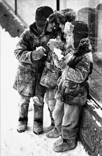 Подборка фотографий Владимира Лагранжа.