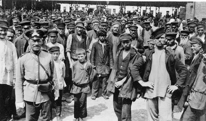 28 фотографий 100 летней давности,которые рассказывают о истории России