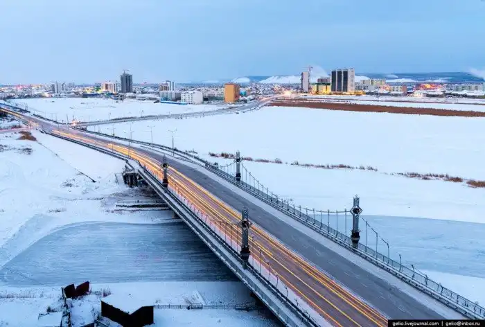 Один из самых «холодных» городов Земли с высоты