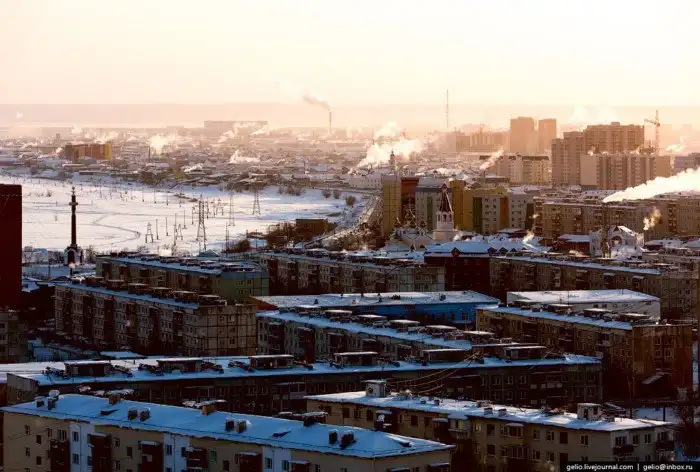 Один из самых «холодных» городов Земли с высоты