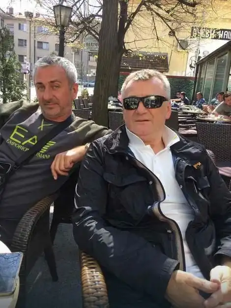 Серб избил пилота НАТО, хваставшегося бомбежками Балкан в 1999 году