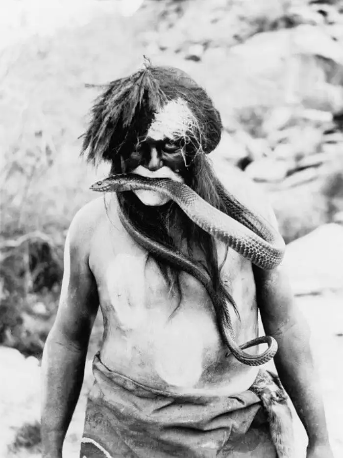 Поразительные шаманские атрибуты в исторических фотографиях
