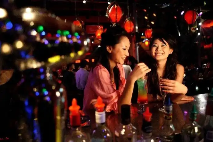 Запрещенная китайская проституция