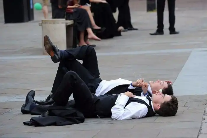 Окончание сдачи экзаменов в Кембриджском университете