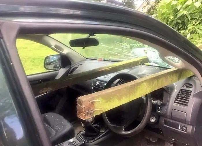 Везучий подросток попал в аварию