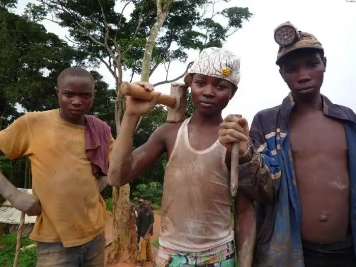 А ведь кто-то считает это жизнью!