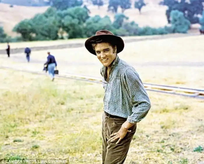 Таким Элвиса Пресли еще не видел никто!