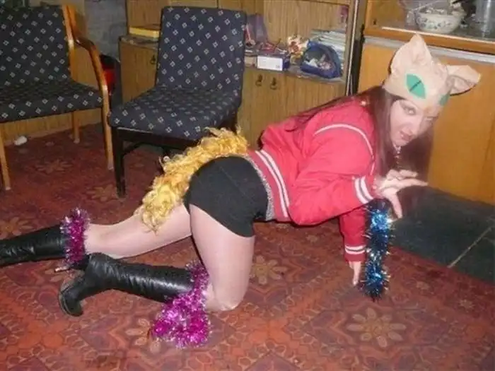 Очень странные девушки