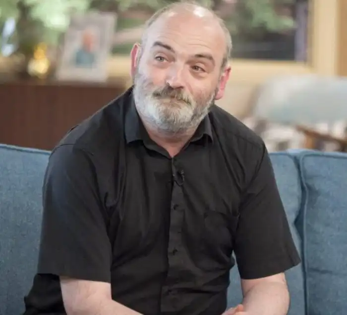 Мужчина с самым маленьким пенисом в Британии нашел способ как использовать свой недостаток