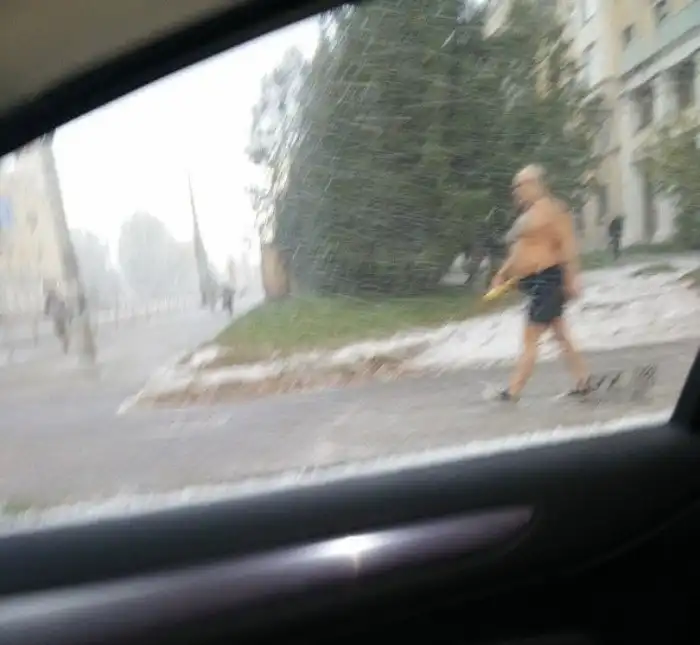 Морозы пришли в Россию. Сезон бикини объявляется открытым