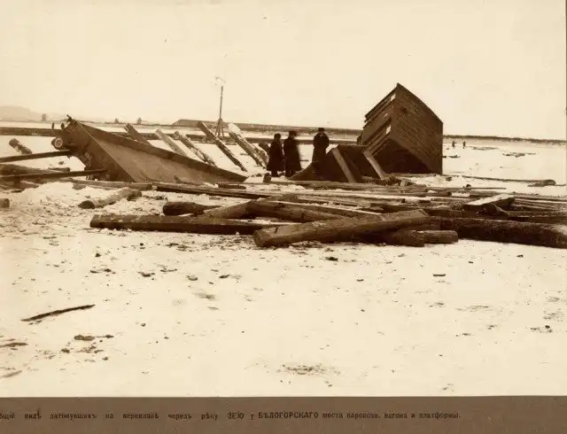 Операция по поднятию паровоза со дна реки Зея, 1911 год