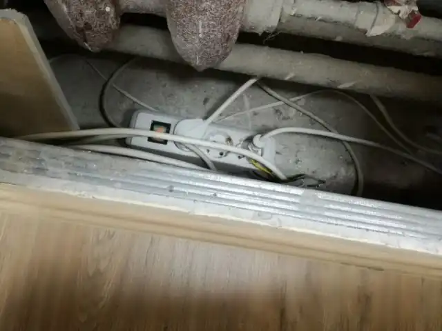 Когда за дело берется неквалифицированный электрик