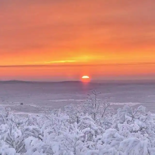 Жители Мурманска встретили первый рассвет после долгой полярной ночи