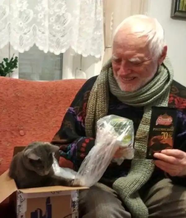 "Гарольд, скрывающий боль" получил посылку из Перми