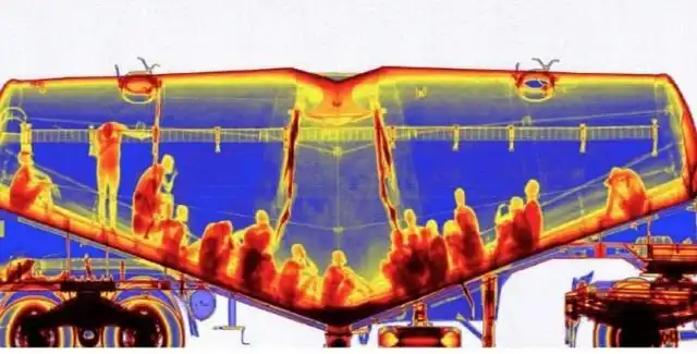 На границе ОАЕ задержаны нарушители в цистерне с цементом