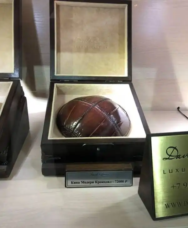 Кому кипу из крокодила?