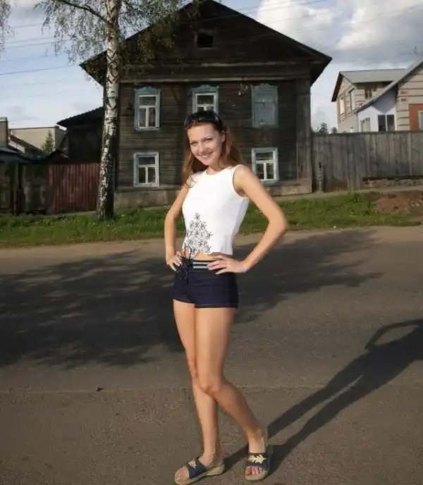 Привлекательные девушки с просторов нашей бескрайней