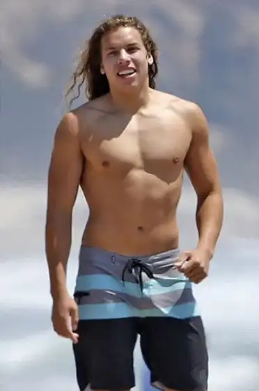 Тот случай, когда сын явно не в отца пошел