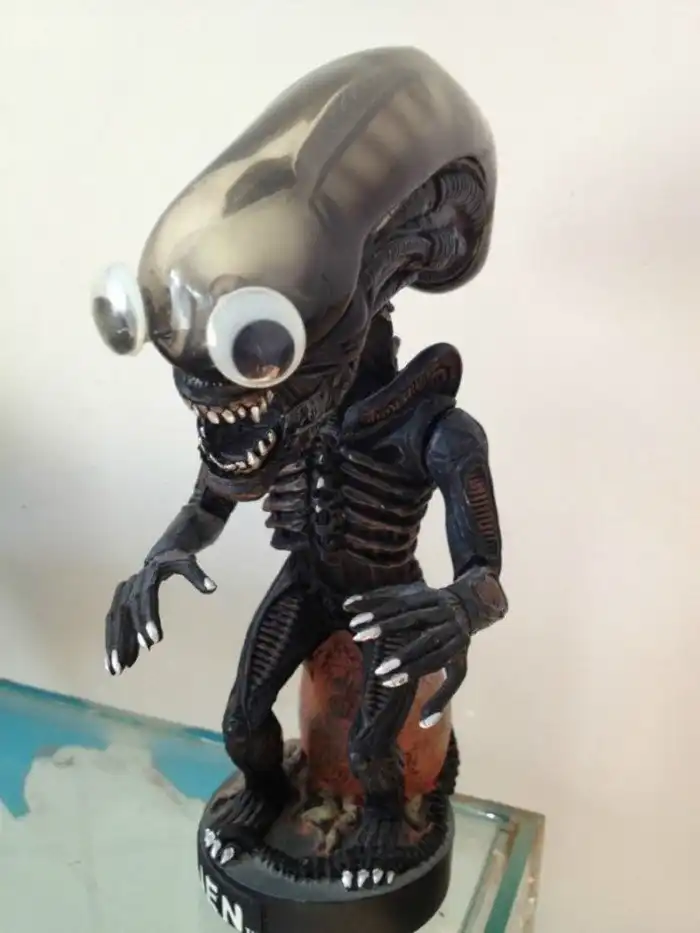 Шикарные вещи с барахолки для ценителей нестандартного