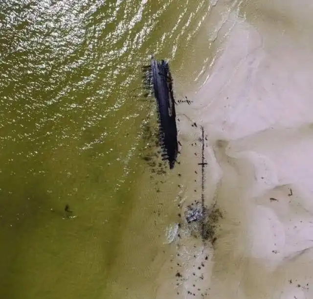 Ураган "Майкл" обнажил обломки кораблей 19 века