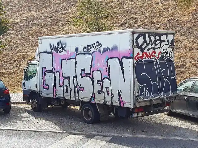 Стрит-арт на улицах Лиссабона