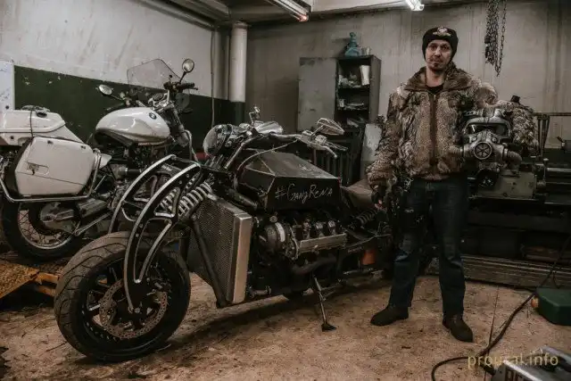 Житель Уфы построил мотоцикл с V8 мотором от автомобиля Lexus