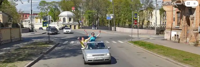 Никакой личной жизни: Google и Яндекс-карты продолжают рассекречивать людей