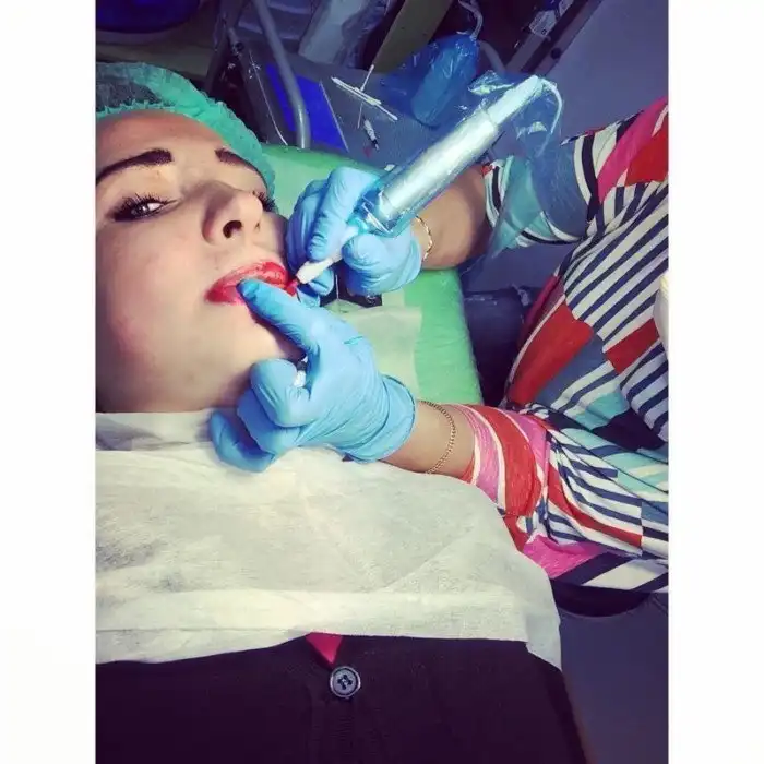 20 дурацких селфи, запечатлевших важные моменты жизни