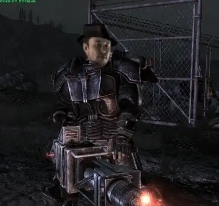 Илон Маск сфотался с огромной пушкой, но стал героем фотожаб