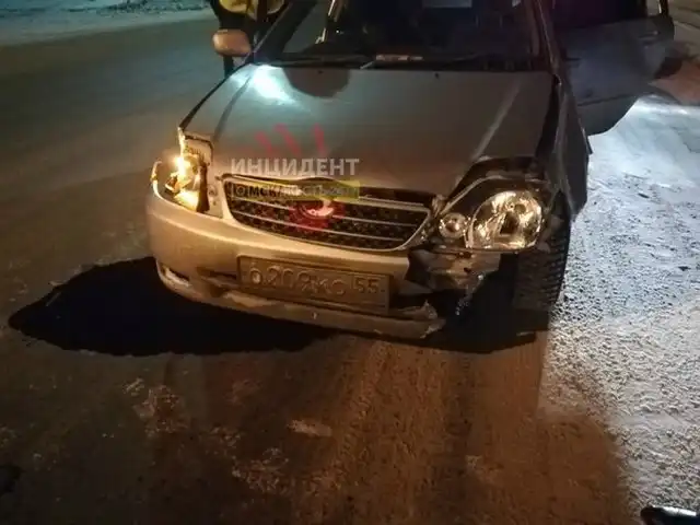 Девушками пришлось выпрыгнуть на ходу из автомобиля такси