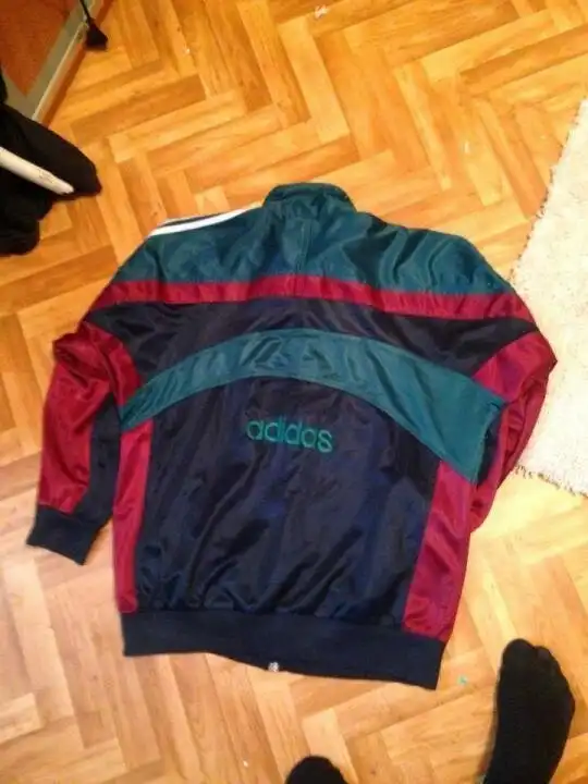 А какой "адидас" был у тебя в 90-е