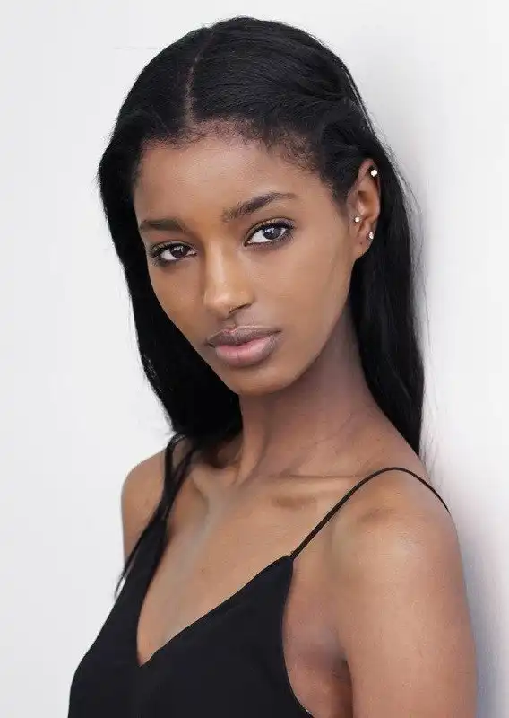 Африканские красавицы, которые любят порку