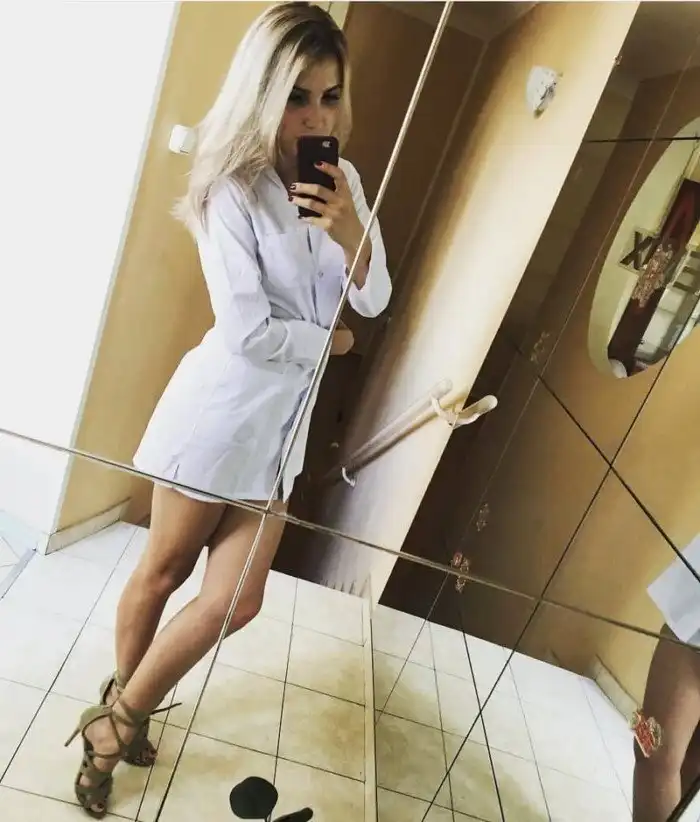 Вылечи меня полностью. Красотки с медицинским образованием, которым чертовски идет униформа