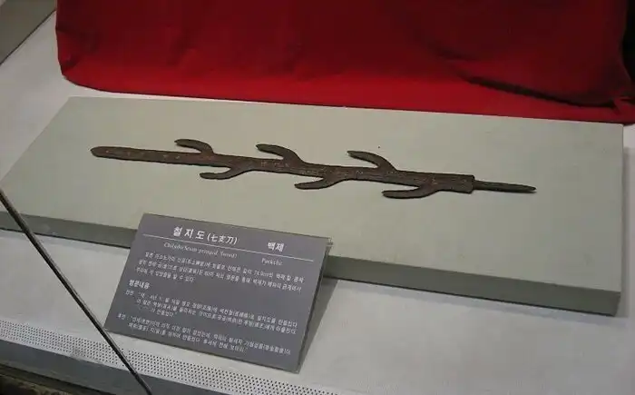 Мечи-загадки из легенд и истории