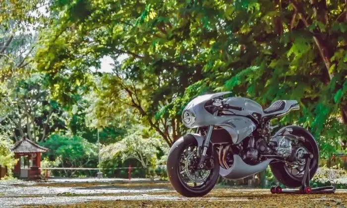 The Bully — кастом-байк на базе мотоцикла Kawasaki ER6n