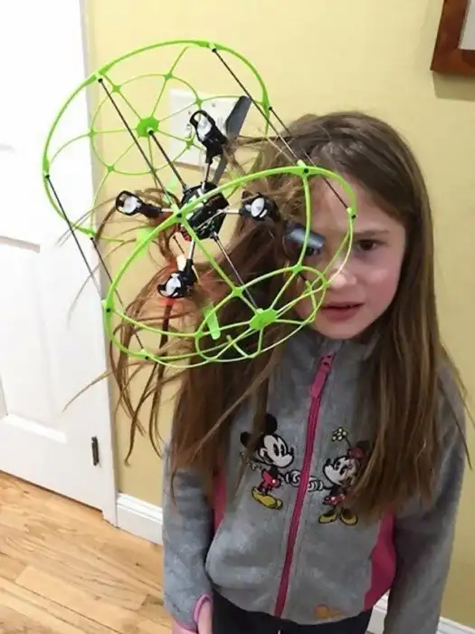 15 новогодних происшествий, которые чуть не испортили всем праздник