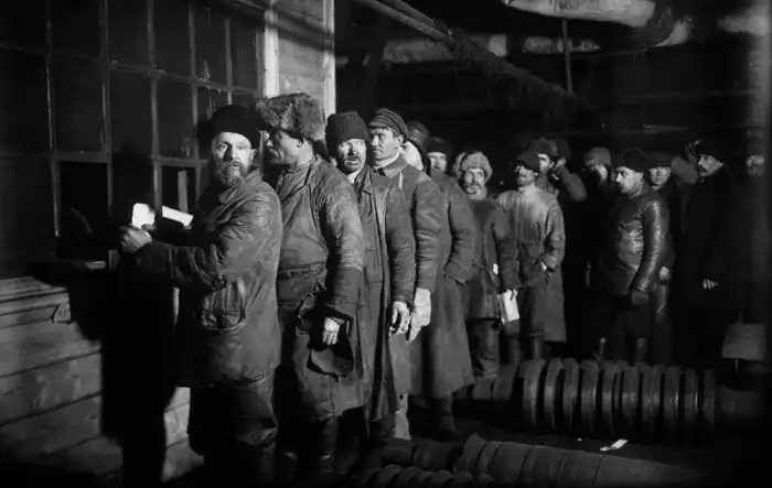 Очередное стояние. Очереди в СССР