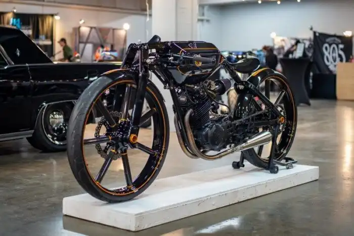 ABC 500 — потрясающмй кастом-байк от ребят из Bike Company