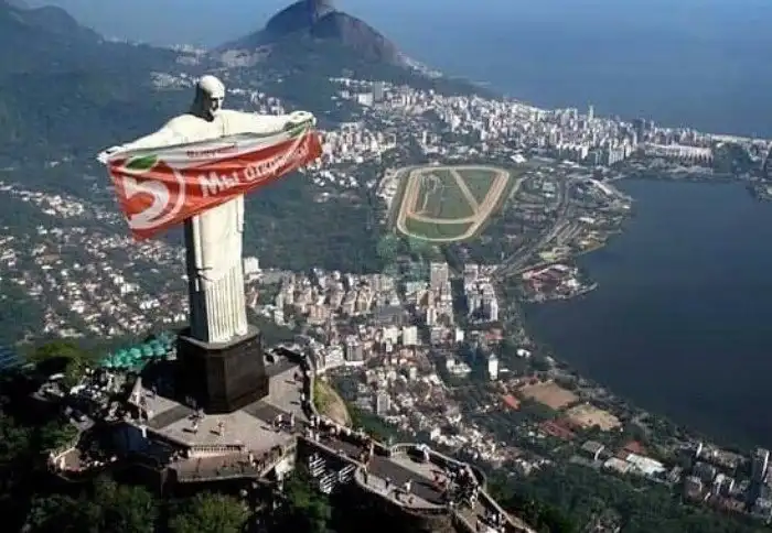 "Пятерочка" жжёт: эпичные ситуации, которые могли произойти только в этом магазине