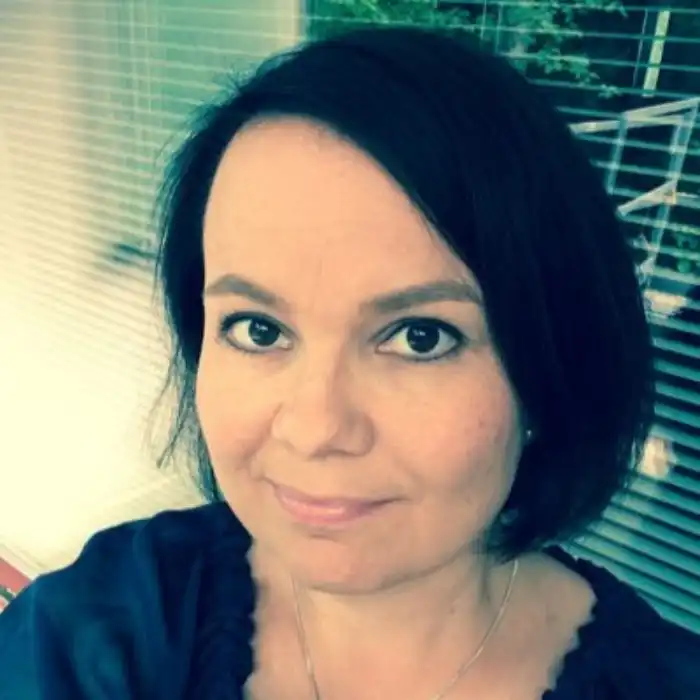 Юмор, спорт, природа. Психолог рассказала, что выбирают люди с высоким, а что с низким IQ