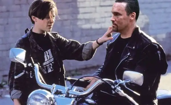 Отечественные и зарубежные киногерои в одном фильме