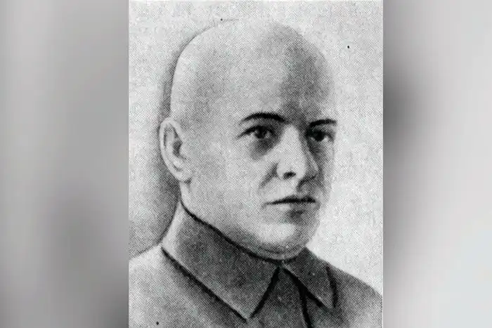 Курсант ударил Сталина на людях. Что с ним стало?