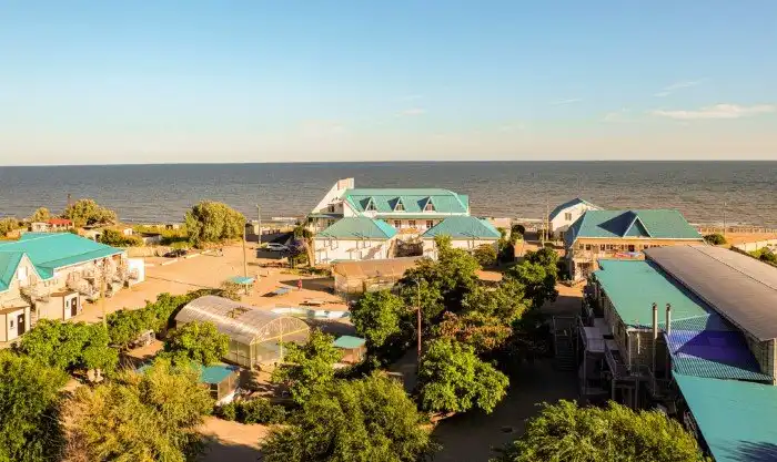 Не только Крым и Сочи: 6 мест для хорошего пляжного отдыха в России, куда можно поехать летом