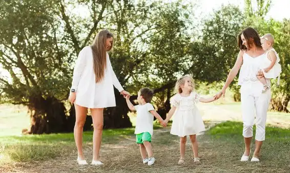 В России тоже есть многоженство - вот как это устроено