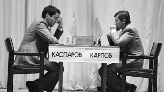 "Яркие" черно-белые фотографии из прошлого