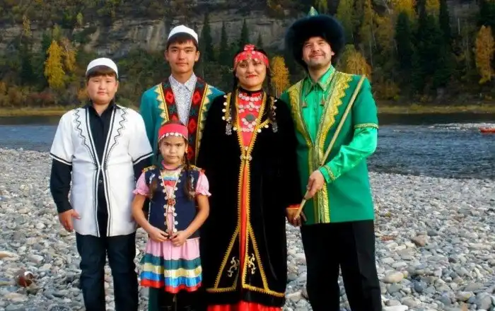 7 крупнейших национальных меньшинств, живущих в России