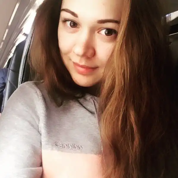 Девушки В Поиске