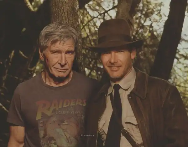 Фотографии, в которых актеры встретились со своими киногероями