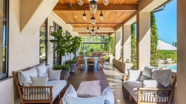 Джессика Бил и Джастин Тимберлейк продают дом в Лос-Анджелесе за 35 миллионов долларов