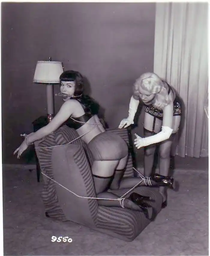 Әзілкеш және патшайыммен секс